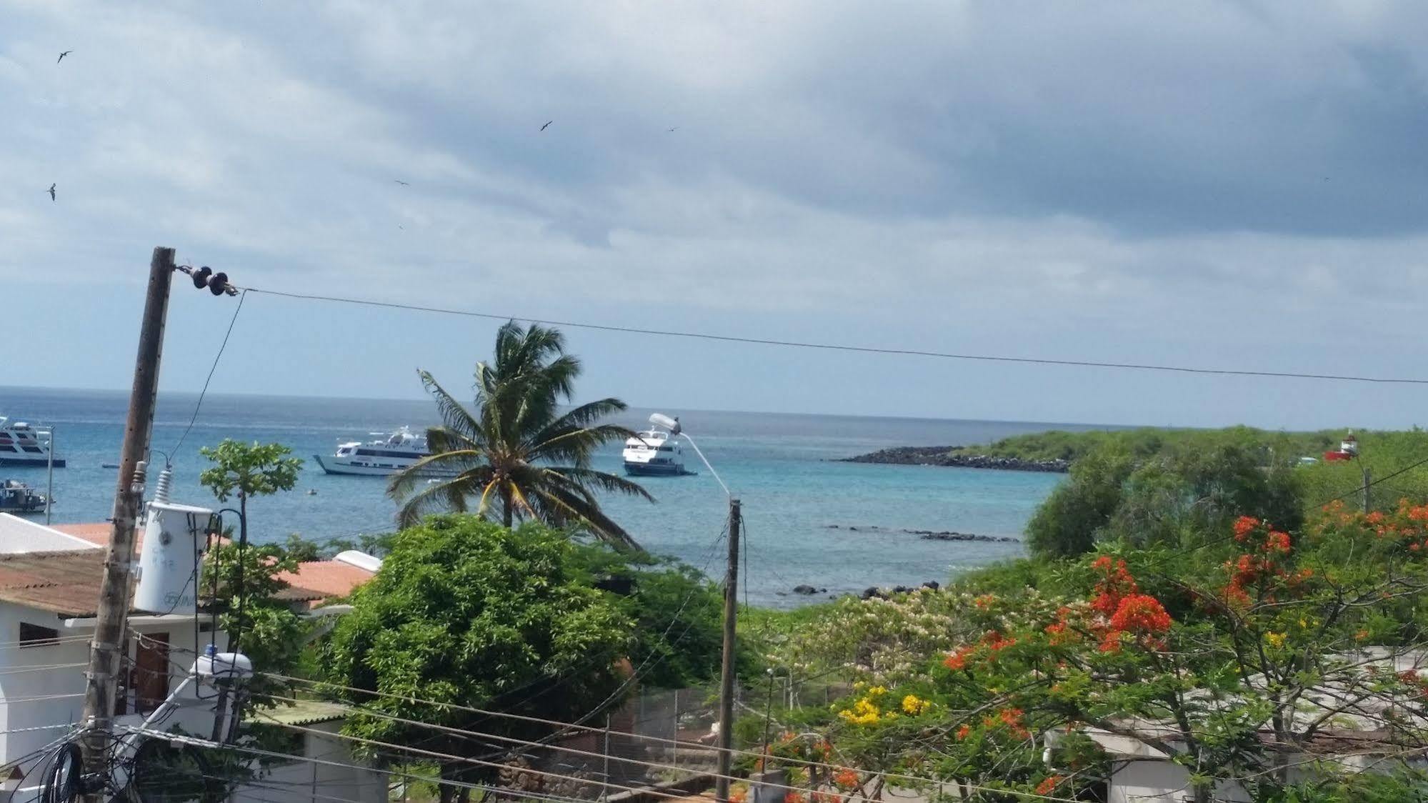 Royal Galapagos Inn Puerto Baquerizo Moreno Eksteriør billede